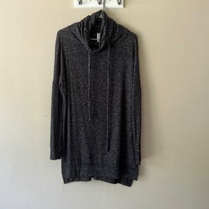 Women’s Zenana Outfitters sweater, black and grey, long sleeve, size small